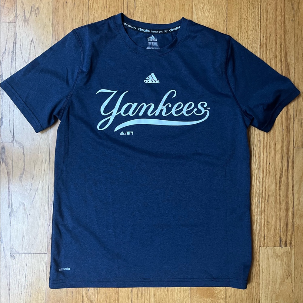 EUC adidas New York Yankees Performance Tee